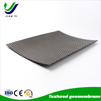 গুণমান  UV Resistant Textured HDPE Geomembrane with High Friction Surface for 6m-8m Width Applications কারখানা